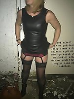 Glamorous MILFs in their solo play